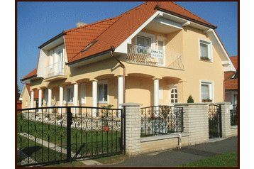 Ungheria Privát Bük, Esterno